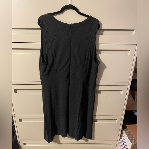 EUC Loft Charcoal Ponte Dress Size 22W - Picture 2 of 3